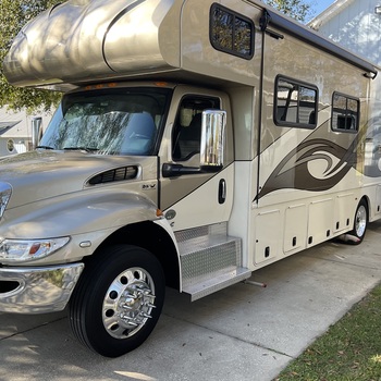 Thumbnail of RV