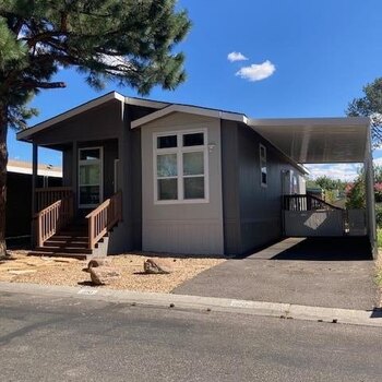 Thumbnail of mobile home