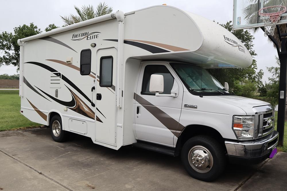 Photo of Rv
