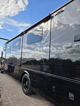 Thumbnail of RV