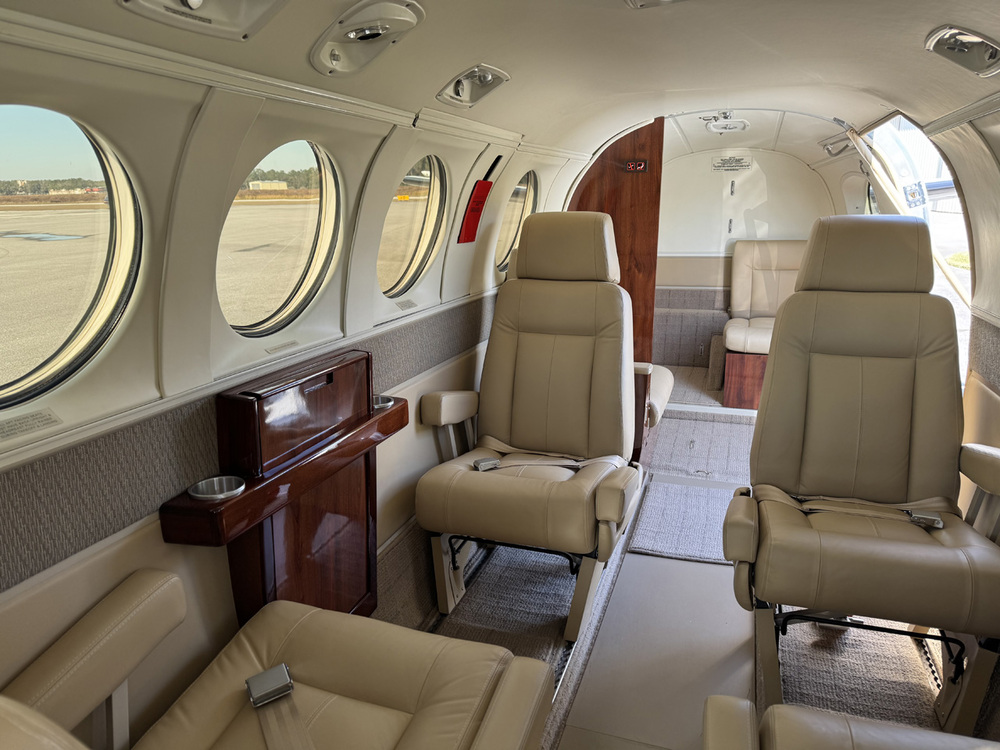 N90CT exterior 4.jpg