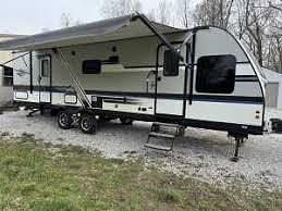 Thumbnail of RV