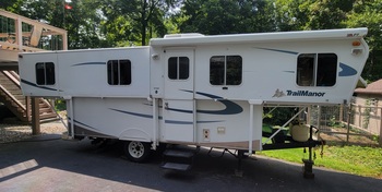 Thumbnail of RV