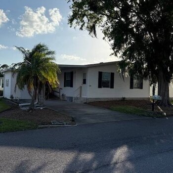 Thumbnail of mobile home