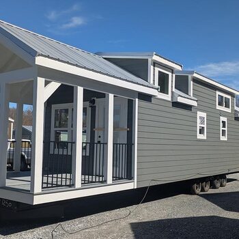 Thumbnail of RV
