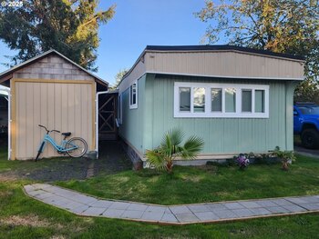Thumbnail of mobile home