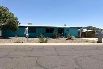 Thumbnail of mobile home