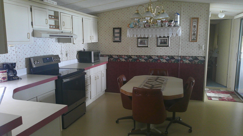 Lake Griffin Harbor Village