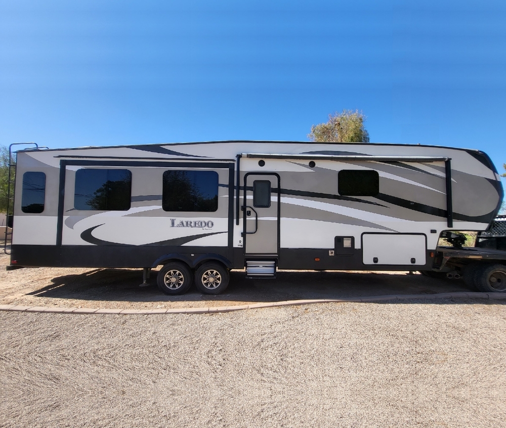 Photo of Rv