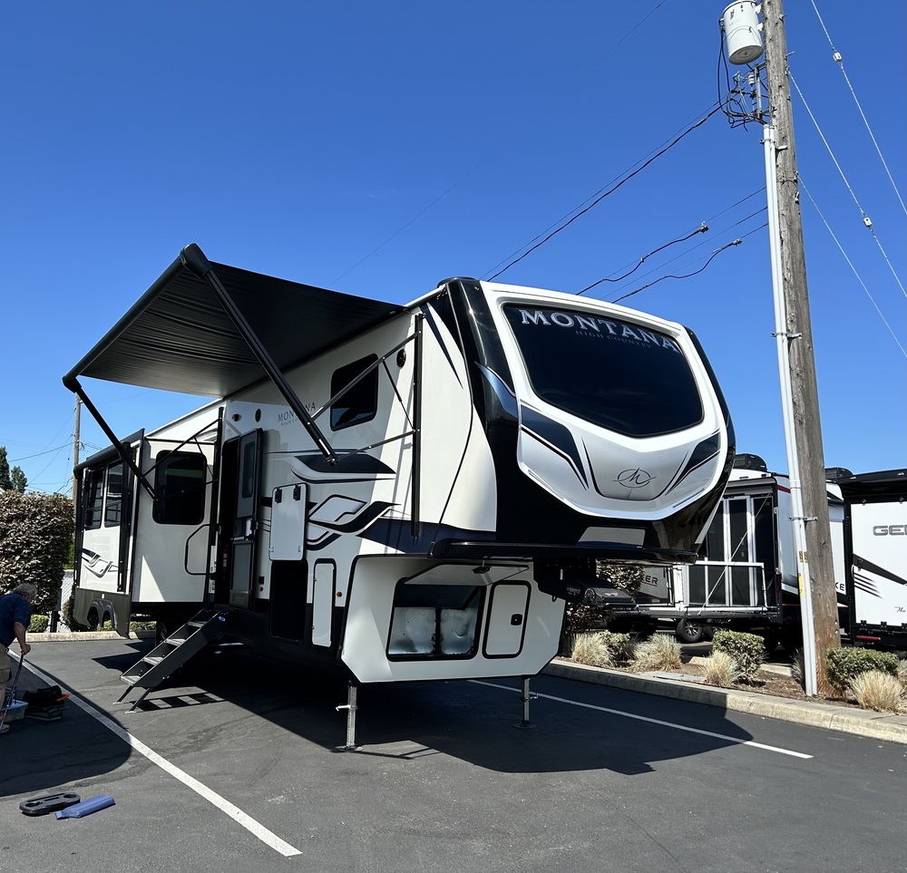 Photo of Rv