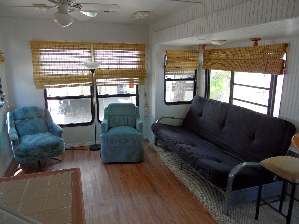 CARAVAN