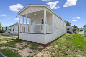 Thumbnail of mobile home