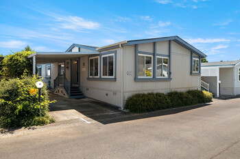 Thumbnail of mobile home