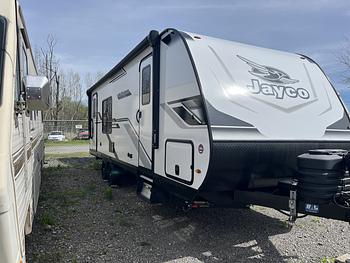 Thumbnail of RV