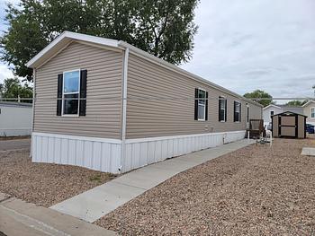 Thumbnail of mobile home