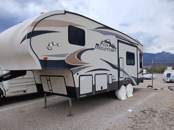 Thumbnail of RV