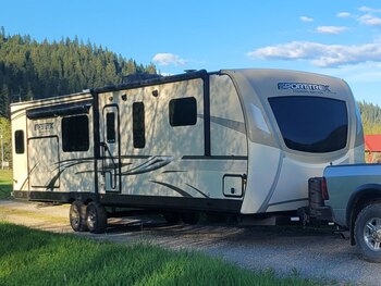 Thumbnail of RV