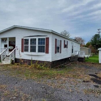 Thumbnail of mobile home