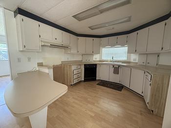 Camelot Lakes Village