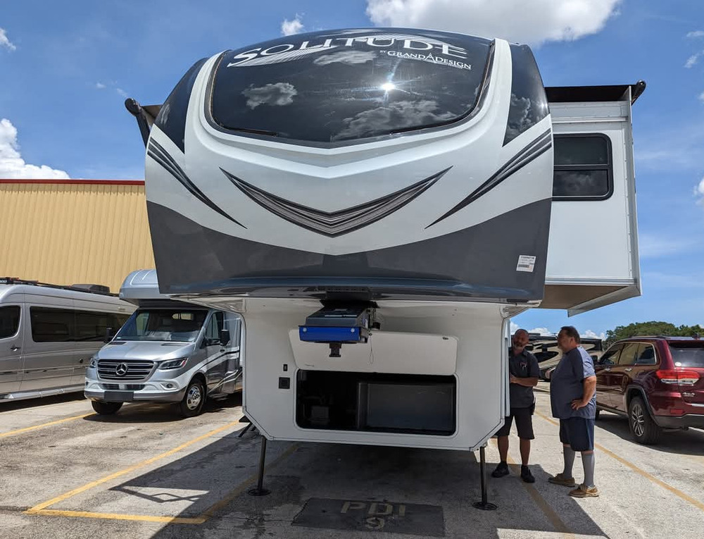 Photo of Rv