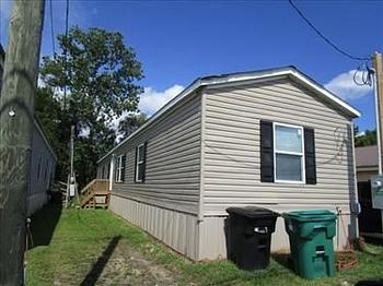 Thumbnail of mobile home