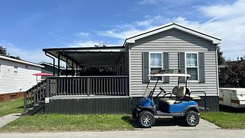 Thumbnail of mobile home