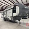 RV for Sale: 2012 WILDCAT STERLING 32RL