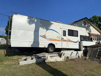 Thumbnail of RV