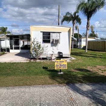 Thumbnail of mobile home