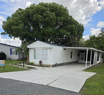 Thumbnail of mobile home