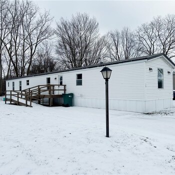 Thumbnail of mobile home