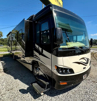 Thumbnail of RV