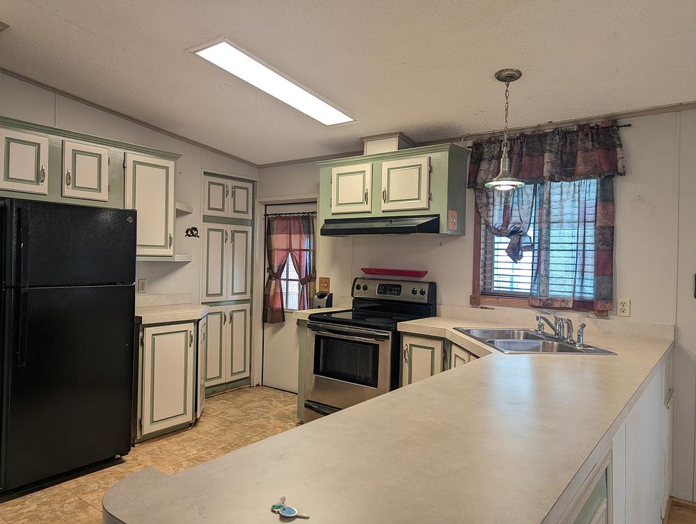 Strawberry Ridge Village