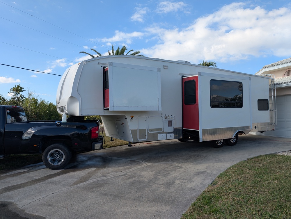 Photo of Rv