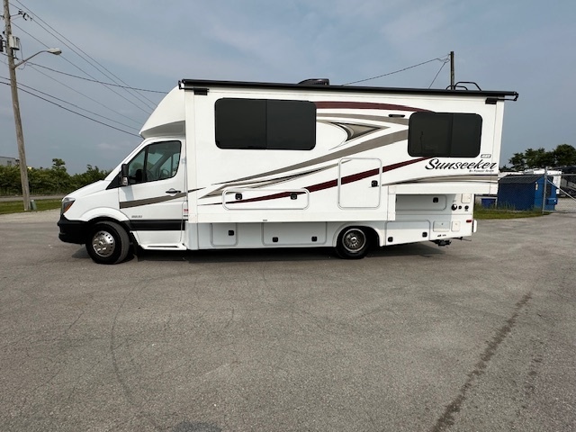Photo of Rv