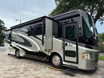 Thumbnail of RV