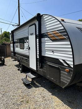 Thumbnail of RV