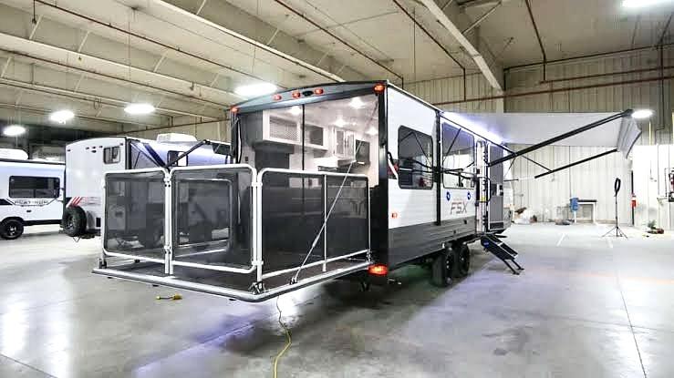 Photo of Rv