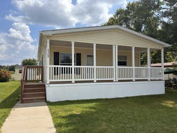 Thumbnail of mobile home