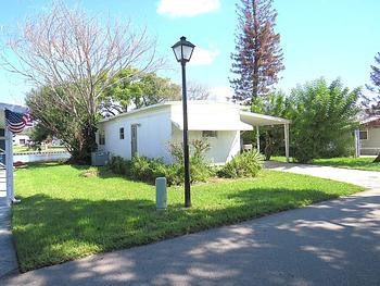 Thumbnail of mobile home