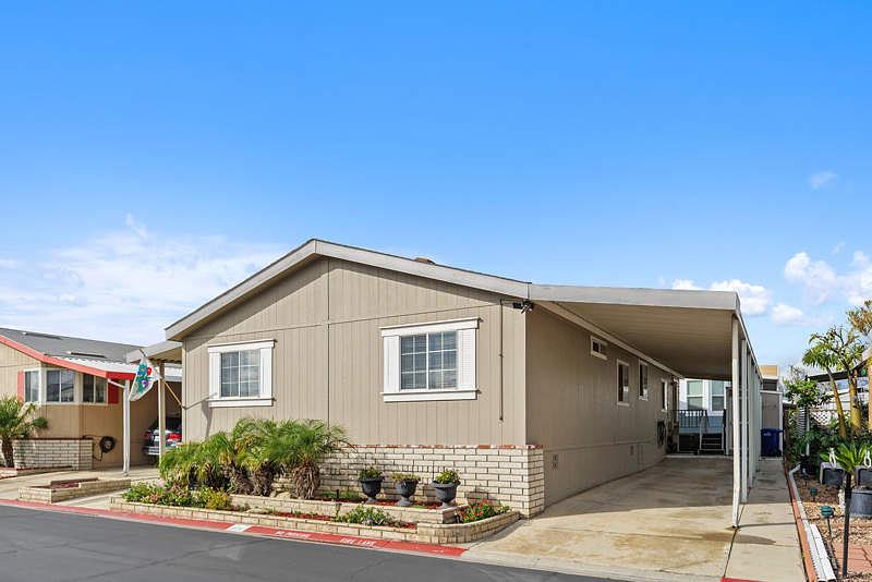 Photo of Mobile Home