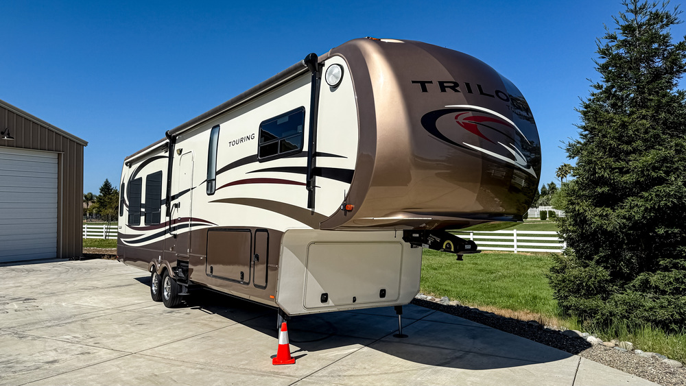 Photo of Rv