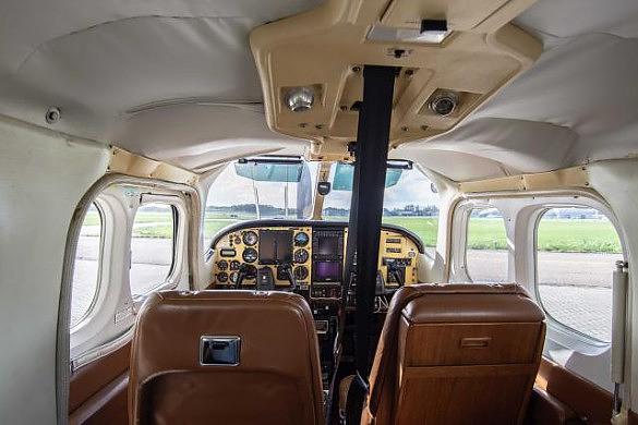 p210-pressurized-centurion__6.jpg