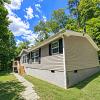 Mobile Home for Sale: NC, MURPHY - 2007 AVONDALE multi section for sale., Murphy, NC