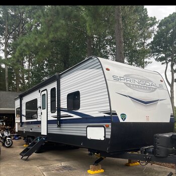 Thumbnail of RV
