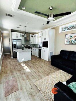 Thumbnail of mobile home