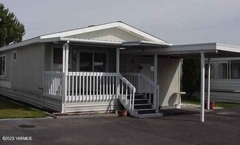 Thumbnail of mobile home