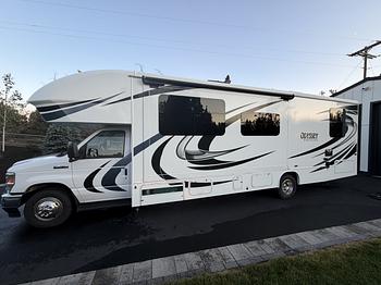 Thumbnail of RV