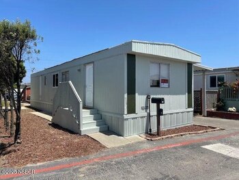 Thumbnail of mobile home
