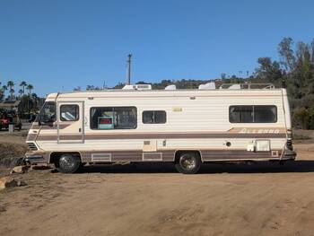 Thumbnail of RV